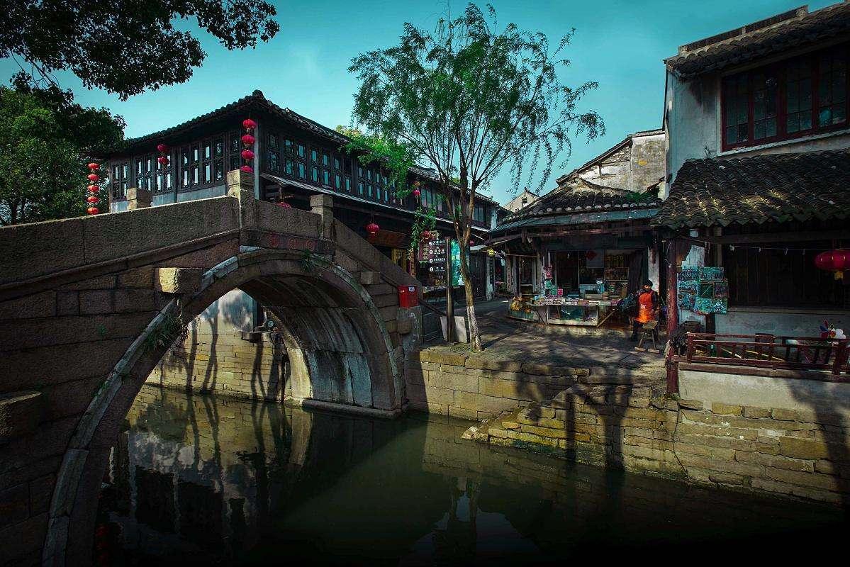 怪物大入侵中文版